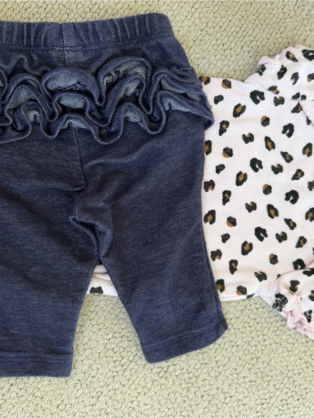 Baby Girls Ruffle Denim-Look Leggings with Leopard Top - Navy & Light Pink